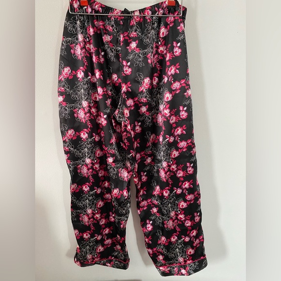 1X Cherry Blossom Pajama Set Plus Size - Picture 8 of 8